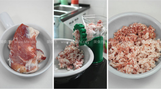 炸肉丸的做法步骤:2