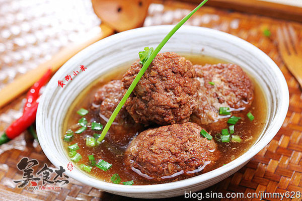蒸大肉丸子的做法步骤:6