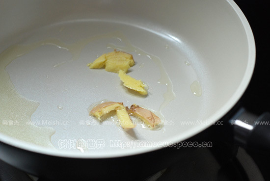 土豆烧牛肉的做法步骤：2