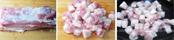 西兰花红烧肉的做法步骤：1