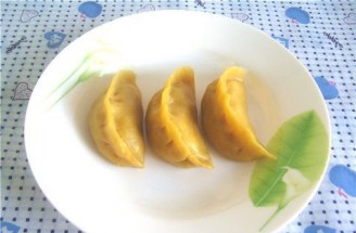 玉米面酸菜蒸饺的做法