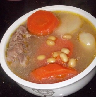黄豆胡萝卜当归马蹄猪骨汤的做法
